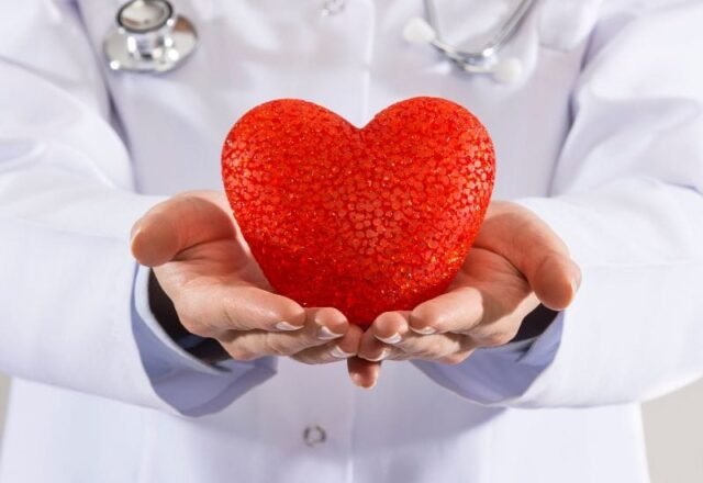 Como Controlar a Dislipidemia e Melhorar a Saúde Cardiovascular