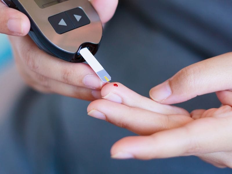 Como Controlar a Glicemia e Prevenir Complicações no Diabetes