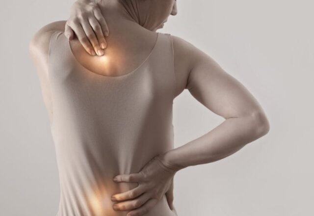 Como a Fisioterapia Pode Ajudar na Recuperação de Cirurgias de Coluna